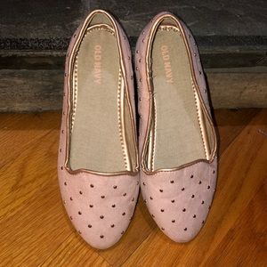 Old navy adorable shoes. Never worn :-( size 1